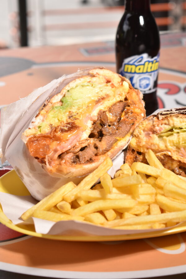 Chuys Burguers